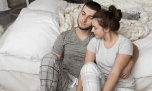 can partners pass hpv back and forth